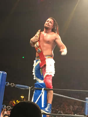 Juice Robinson Climbing Ring Wallpaper