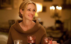 Julia Roberts In Brown Sweater Wallpaper