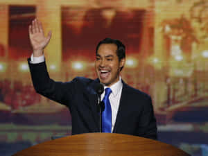 Julian Castro Raising His Hand Wallpaper