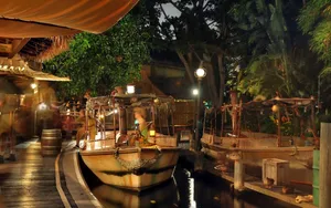 Jungle Cruise Riverboat Wallpaper