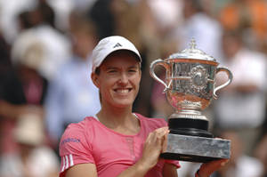 Justine Henin French Open Champ 2003 Wallpaper