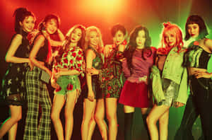 K Pop_ Group_ Glamour_ Shot Wallpaper