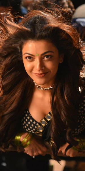 Kajal Agarwal Hd Voluminous Hair Wallpaper