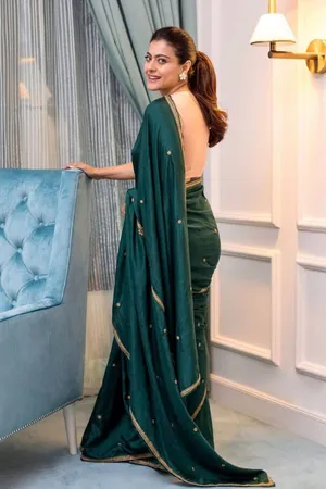 Kajol Elegant In Green Wallpaper