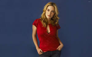 Kate Winslet Fashion Photoshoot Wallpaper