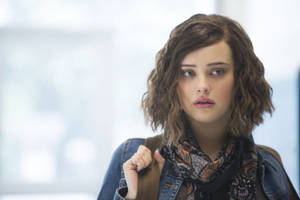 Katherine Langford Short Hair Wallpaper