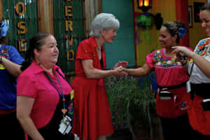 Kathleen Sebelius Delivering A Speech Wallpaper