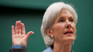 Kathleen Sebelius Delivering A Speech Wallpaper