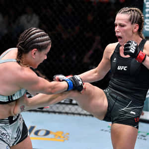 Katlyn Chookagian Stomach Kick Wallpaper