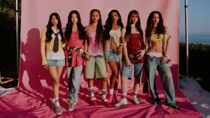 Katseye Summer Fashion Collection Wallpaper