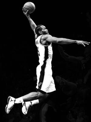 Kawhi Leonard Greyscale Dunk Wallpaper