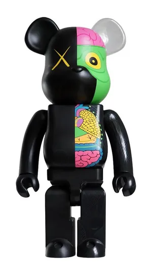 Kaws Bearbrick Art Series Wallpaper