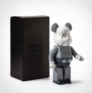 Kaws Bearbrick Figurewith Box Wallpaper