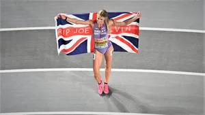 Keely Hodgkinson Is A Multi-talented Creative With Expertise In Music, Theatre And Art Wallpaper