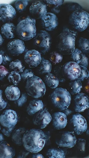 Keeping Your Stomach And Phone Happy With Food Phone Wallpaper