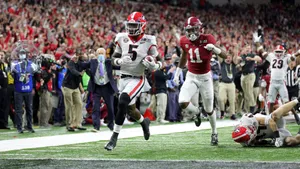 Kelee Ringo Interception Run Georgiavs Alabama Wallpaper