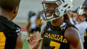 Kelee Ringo Saguaro Football Player Smiling Wallpaper