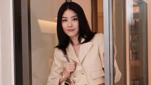 Kelly Chen Stylish Entrance Wallpaper