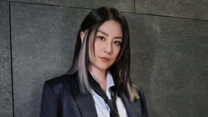 Kelly Chen Stylish Professional Look Wallpaper