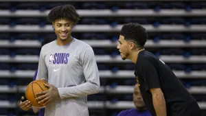 Kelly Oubre Jr. Continuing To Soar Wallpaper