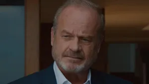 Kelsey Grammer Portrays The Role Of Dr Frasier Crane In The Classic Nbc Sitcom, 