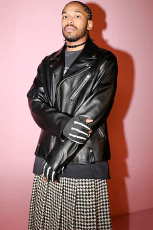 Kelvin Harrison Jr Stylish Portrait Wallpaper