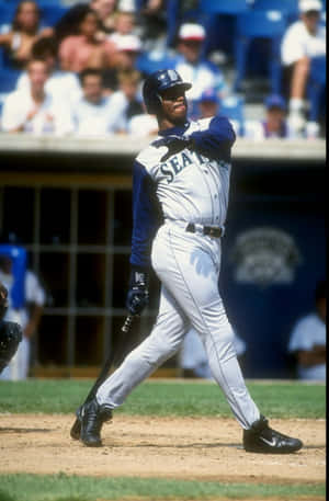 Ken Griffey Jr. On The Batter's Box Wallpaper