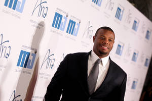 Ken Griffey Jr. Red Carpet Wallpaper