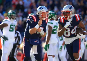 Kendrick Bourne Patriots Game Action Wallpaper