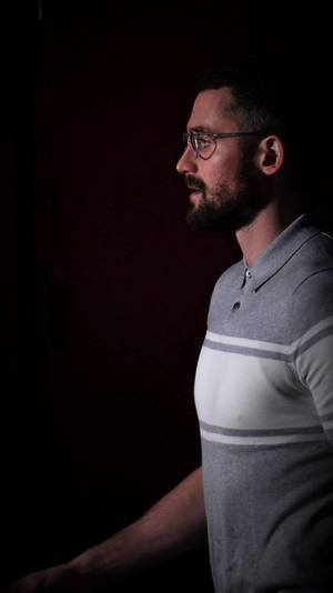 Kevin Love Casual Look Wallpaper