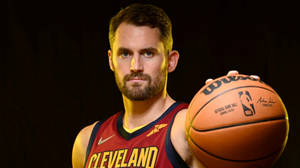 Kevin Love With Ball Wallpaper