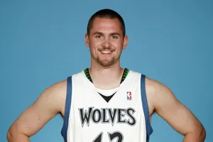 Kevin Love Wolves 42 Portrait Wallpaper