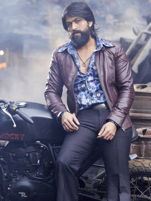 Kgf Yash Rocky Bike Wallpaper