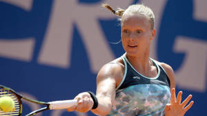 Kiki Bertens Perfecting Forehand Stroke Wallpaper