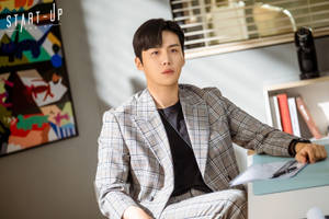 Kim Seon Ho In Start Up Wallpaper