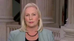 Kirsten Gillibrand Us Capitol Pillars Wallpaper