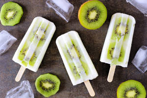 Kiwi Flavor Popsicles Wallpaper