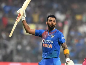 Kl Rahul In And Out Wallpaper