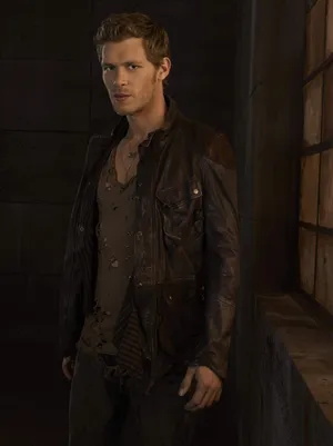Klaus Mikaelson In A Ripped Shirt Wallpaper