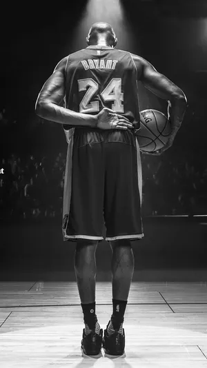 Kobe Bryant24 Jersey Blackand White Wallpaper