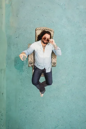 Koe Wetzel Casual Repose Wallpaper