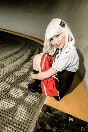 Koneko Toujou Cosplay Industrial Backdrop Wallpaper