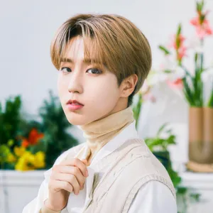 Kpop_ Artist_ Elegant_ Portrait_768x768 Wallpaper