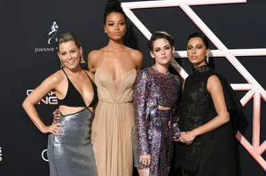 Kristen Stewart Charlie's Angels Cast Wallpaper