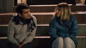 Kumail Nanjiani And Zoe Kazan In The Big Sick Wallpaper