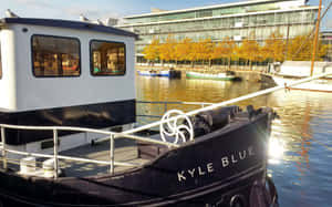 Kyle Blue Boat Bristol Harbour Autumn Wallpaper