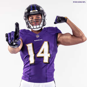 Kyle Hamilton Baltimore Ravens Pose Wallpaper