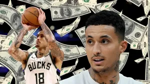 Kyle Kuzma Bucks Contract Wallpaper