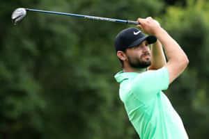 Kyle Stanley Swinging Golf Club Wallpaper