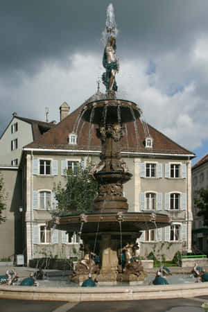 La Chaux De Fonds Fountain Sculpture Wallpaper